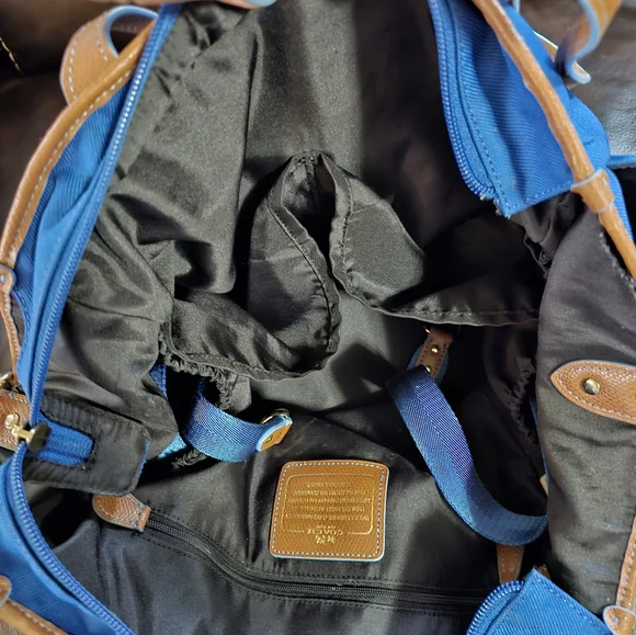 Coach Sawyer Signature Purse Handbag - Picture 12 of 14